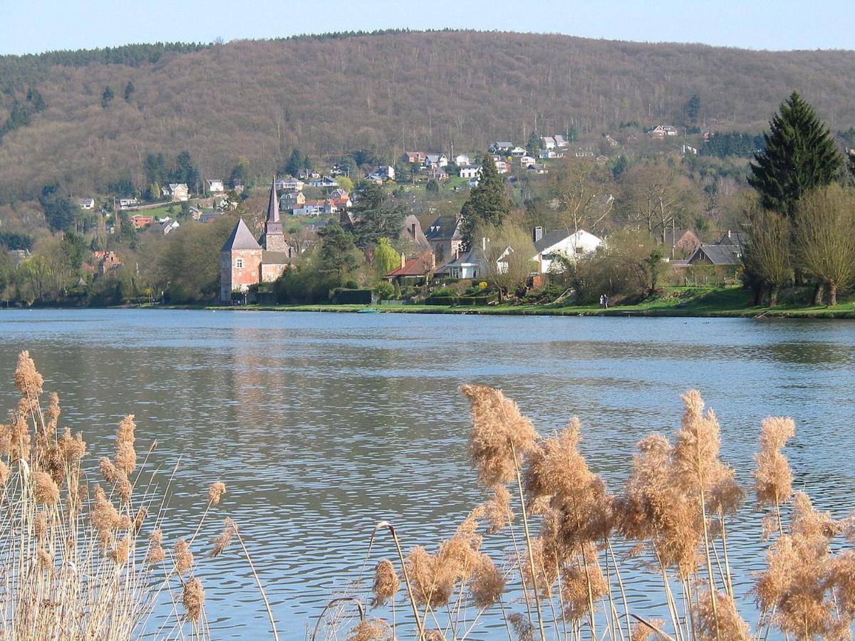 Maison Et Velos A Godinne Dans La Vallee De La Meuse Екстериор снимка